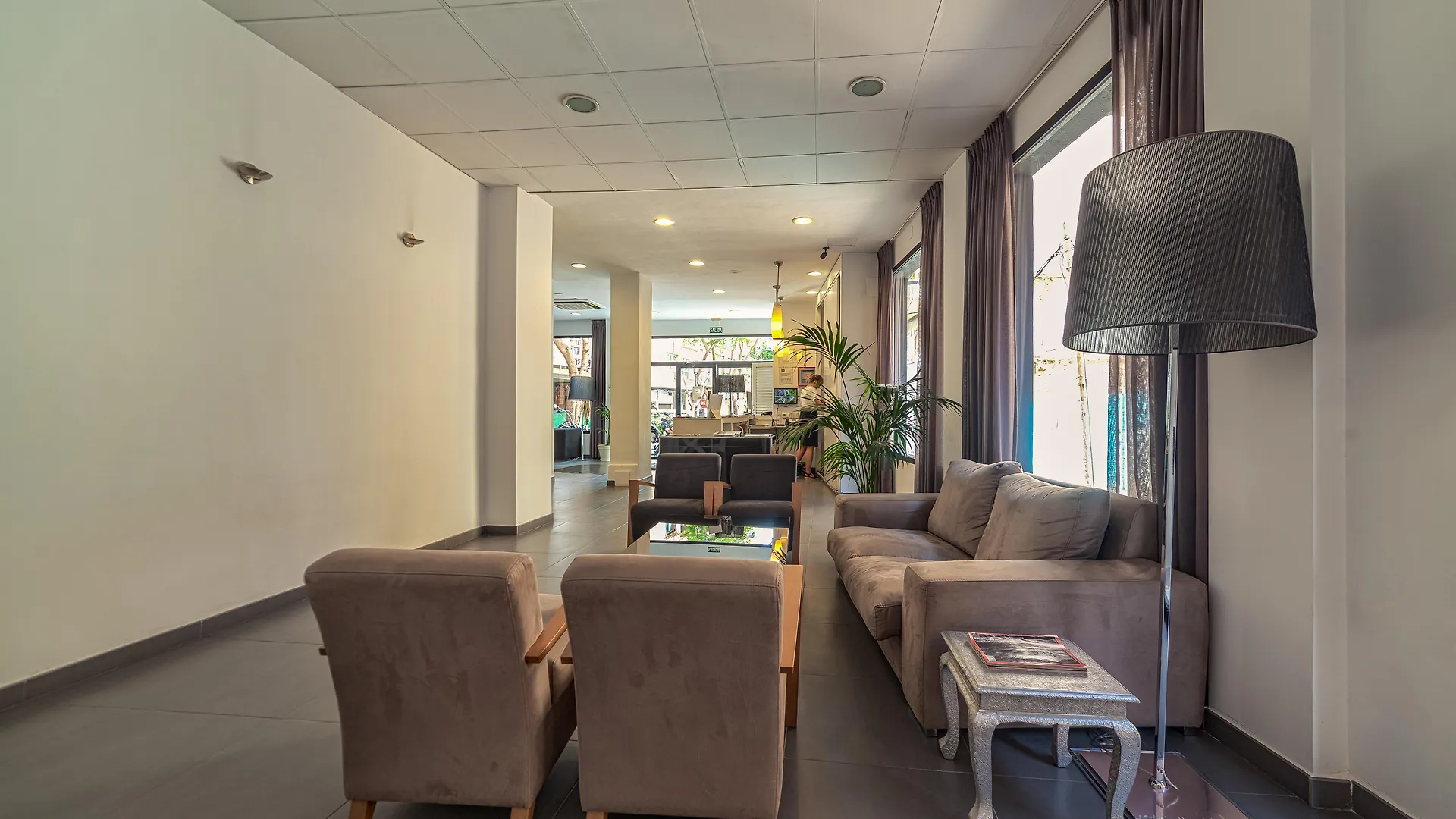 Hotel La Perla Almería
