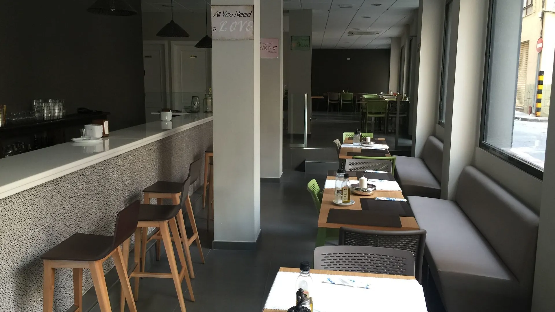 Hotel La Perla Almería 2*,  Hiszpania
