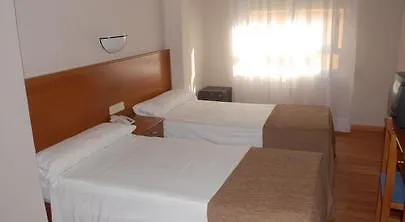 Hotel La Perla Almería 2*,
